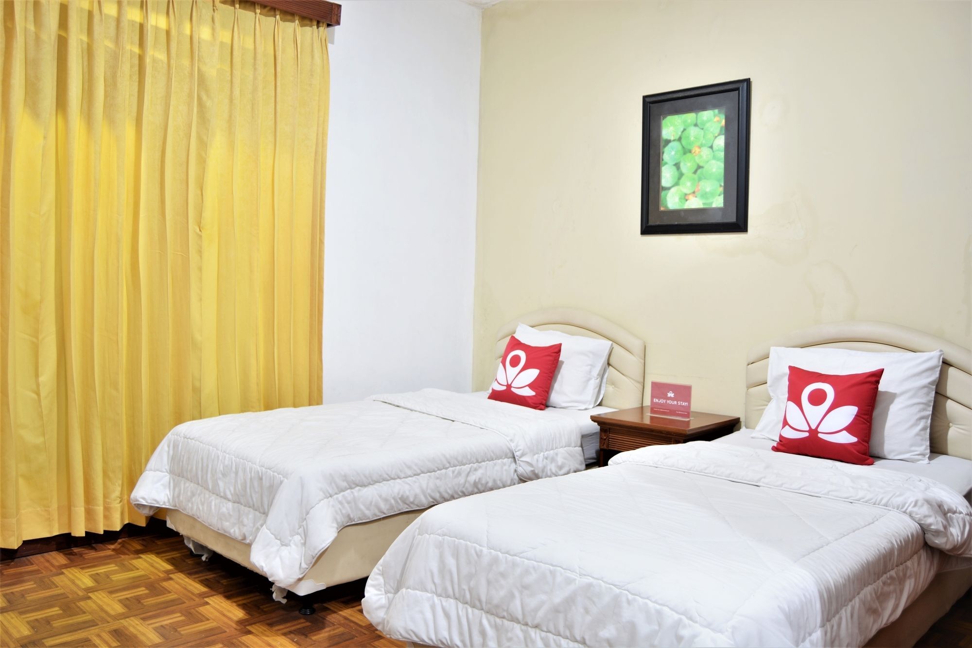 Zen Rooms Basic Cipanas Km.78 Extérieur photo